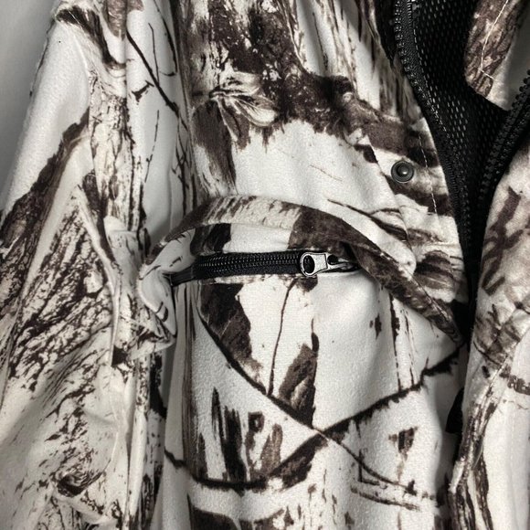 Great Outdoorsman Men Nature Print Full Zip Hooded Jacket - Picture 5 of 13